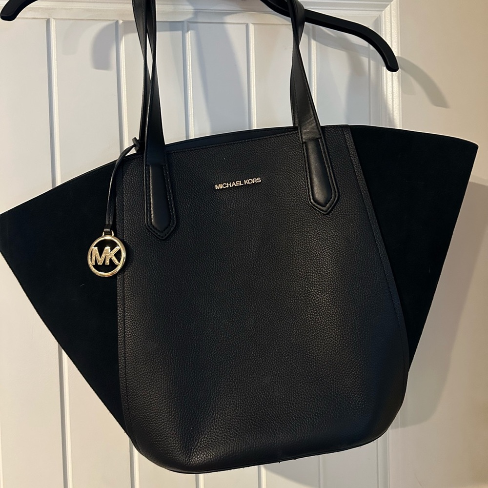 Michael Kors Portia black Large Tote Bag